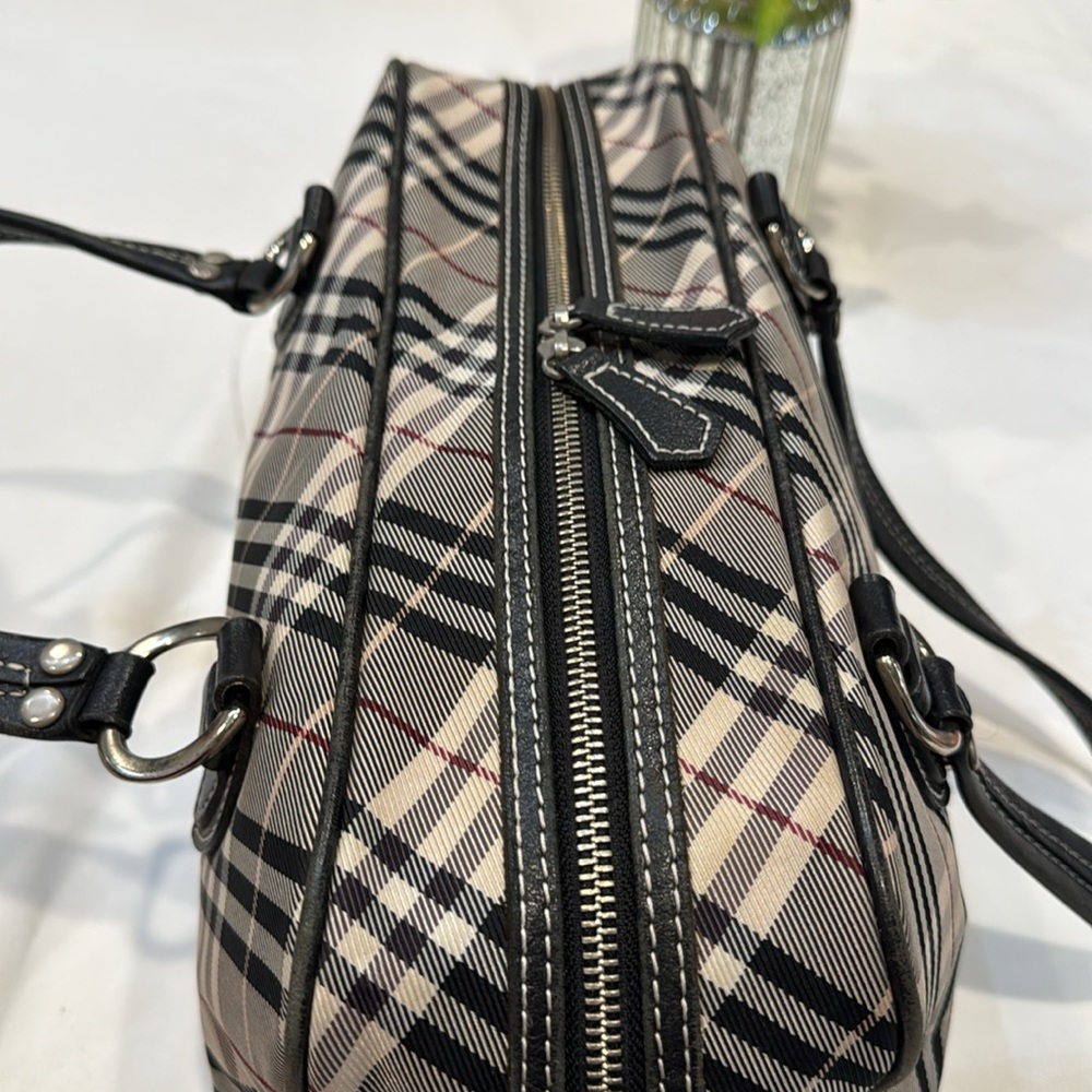 Authentic Burberry Blue Label Plaid Handbag with Black Accents - Picture 8 of 16